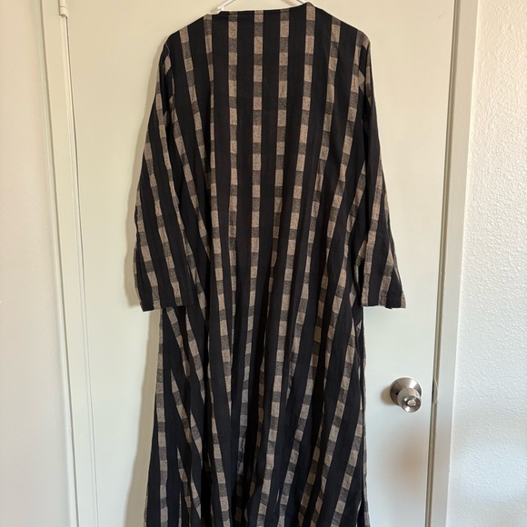 BUYKUD Women Plaid Pockets Loose O-Neck Maxi Linen and Cotton Dress One Size - Picture 9 of 9